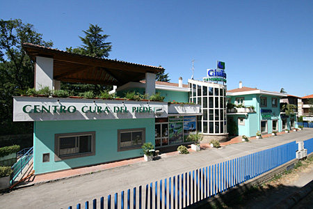 Ingrandisci